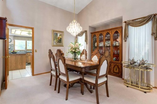 180 Edgevalley Circle Nw, Calgary, AB - Indoor Photo Showing Dining Room