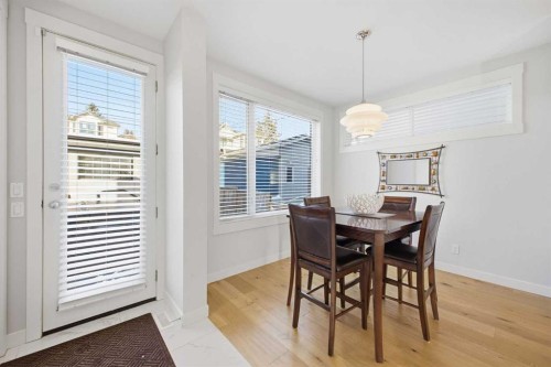 932 5 Avenue Ne, Calgary, AB - Indoor Photo Showing Dining Room