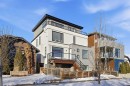 932 5 Avenue Ne, Calgary, AB  - Outdoor With Balcony 