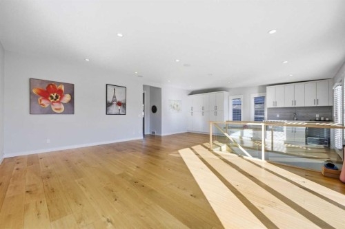 932 5 Avenue Ne, Calgary, AB - Indoor