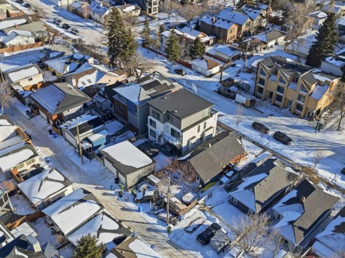 932 5 Avenue Ne, Calgary, AB - Outdoor With View