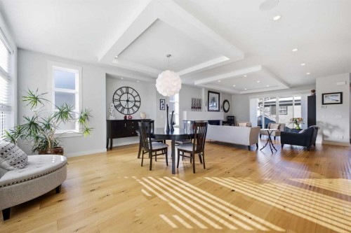 932 5 Avenue Ne, Calgary, AB - Indoor