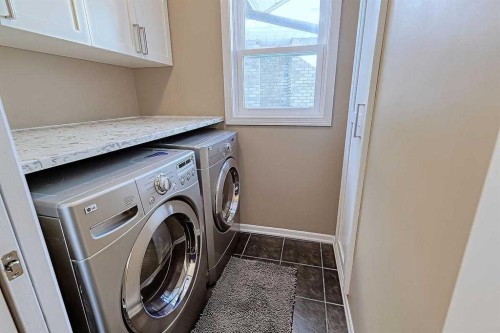617 Sunmills Drive Se, Calgary, AB - Indoor Photo Showing Laundry Room