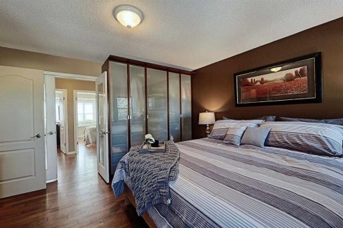 617 Sunmills Drive Se, Calgary, AB - Indoor Photo Showing Bedroom