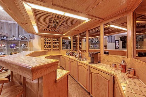 617 Sunmills Drive Se, Calgary, AB - Indoor