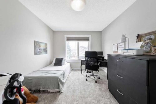 95 Cranleigh Gardens Se, Calgary, AB - Indoor