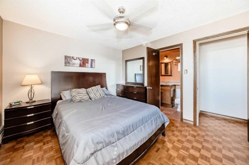 201-512 Cedar Crescent Sw, Calgary, AB - Indoor Photo Showing Bedroom
