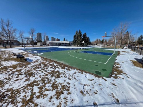 201-512 Cedar Crescent Sw, Calgary, AB - Outdoor