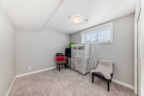 111 Redstone Crescent Ne, Calgary, AB - Indoor