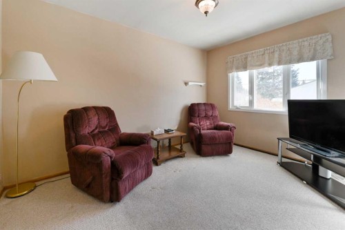 7703 5 Street Sw, Calgary, AB - Indoor