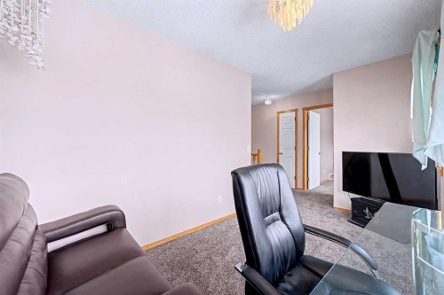 433 Coral Springs Place Ne, Calgary, AB - Indoor Photo Showing Office