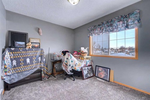 433 Coral Springs Place Ne, Calgary, AB - Indoor Photo Showing Bedroom