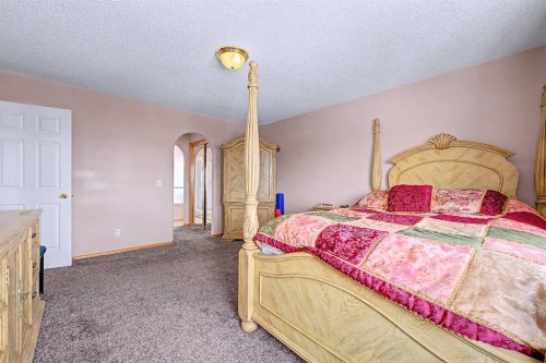 433 Coral Springs Place Ne, Calgary, AB - Indoor Photo Showing Bedroom