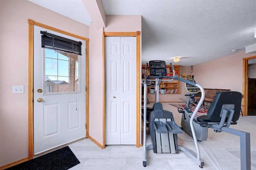 433 Coral Springs Place Ne, Calgary, AB - Indoor Photo Showing Other Room