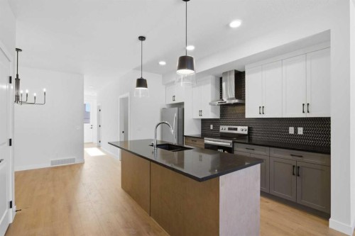 35 Belvedere Crescent Se, Calgary, AB - Indoor Photo Showing Kitchen With Upgraded Kitchen