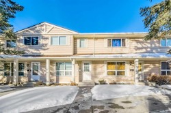 132 Woodmont Terrace SW Calgary, AB T2W 4Z4