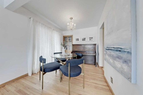 13 Hawthorne Crescent Nw, Calgary, AB - Indoor Photo Showing Dining Room