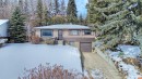 13 Hawthorne Crescent Nw, Calgary, AB  - Outdoor 