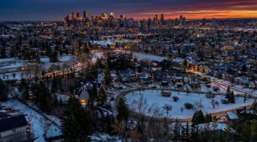 13 Hawthorne Crescent Nw, Calgary, AB - Outdoor With View