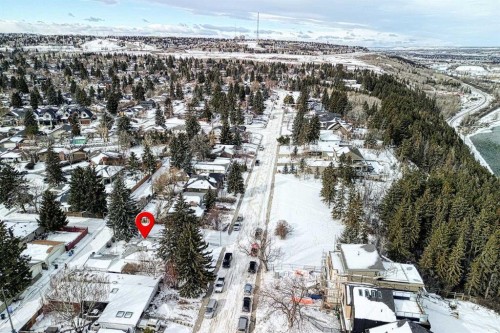 75 Wildwood Drive Sw, Calgary, AB - Outdoor With View