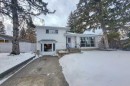 75 Wildwood Drive Sw, Calgary, AB  - Outdoor With Facade 