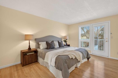 315 Woodhaven Place Sw, Calgary, AB - Indoor Photo Showing Bedroom