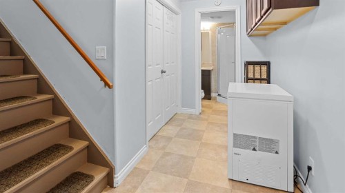 323 Mt Cornwall Circle Se, Calgary, AB - Indoor Photo Showing Other Room