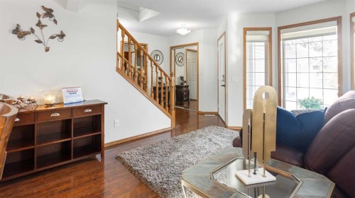 323 Mt Cornwall Circle Se, Calgary, AB - Indoor Photo Showing Other Room