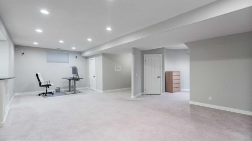39 Mt Douglas Point Se, Calgary, AB - Indoor