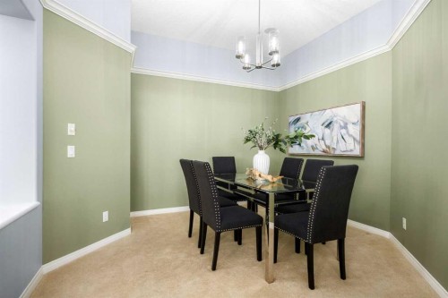 118 Eagleview Heights, Cochrane, AB - Indoor Photo Showing Dining Room