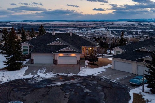 118 Eagleview Heights, Cochrane, AB - Outdoor With View