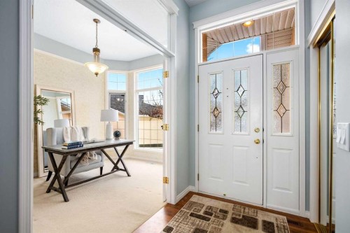 118 Eagleview Heights, Cochrane, AB - Indoor Photo Showing Other Room