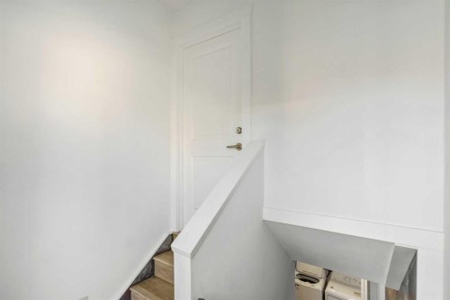 119 Silvercreek Close Nw, Calgary, AB - Indoor Photo Showing Other Room