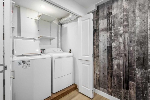 119 Silvercreek Close Nw, Calgary, AB - Indoor Photo Showing Laundry Room