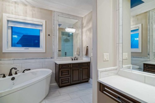 90 Silverado Ranch Way Sw, Calgary, AB - Indoor Photo Showing Bathroom