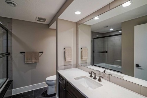 90 Silverado Ranch Way Sw, Calgary, AB - Indoor Photo Showing Bathroom