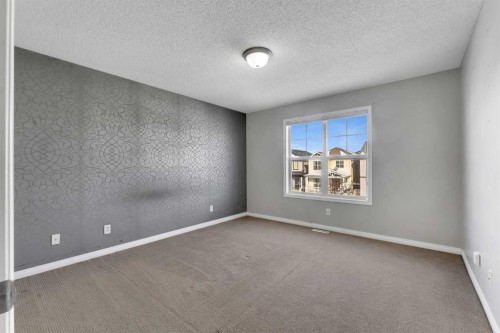 440 Prestwick Circle Se, Calgary, AB - Indoor Photo Showing Other Room