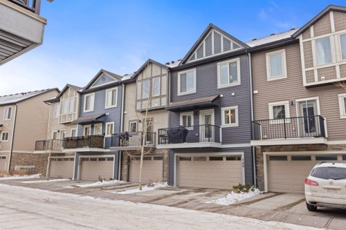 144 Legacy Point Se, Calgary, AB - Outdoor With Facade