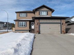 1508 McAlpine Street  Carstairs, AB T0M 0N0