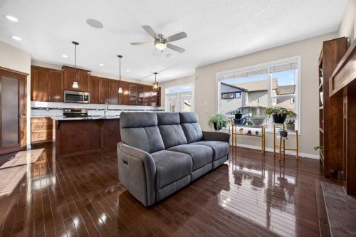 46 Heritage Landing, Cochrane, AB - Indoor