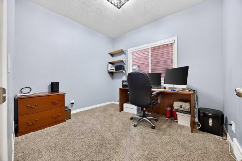 46 Heritage Landing, Cochrane, AB - Indoor Photo Showing Office