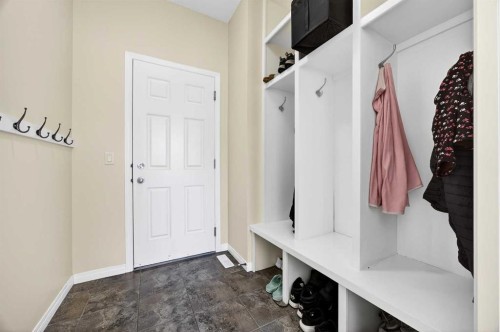 46 Heritage Landing, Cochrane, AB - Indoor Photo Showing Other Room