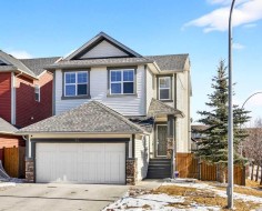 46 Heritage Landing  Cochrane, AB T4C 0E3