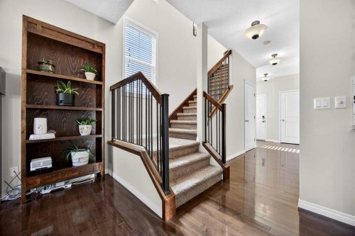 46 Heritage Landing, Cochrane, AB - Indoor Photo Showing Other Room