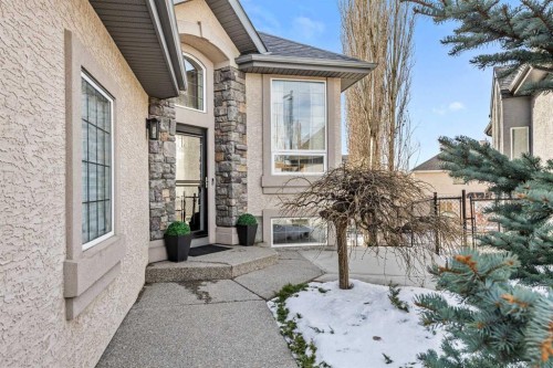 93 Cranwell Place Se, Calgary, AB - Outdoor