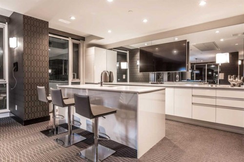 2702-1122 3 Street Se, Calgary, AB - Indoor Photo Showing Kitchen With Upgraded Kitchen