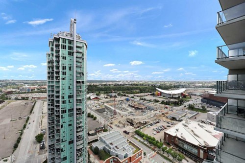 2702-1122 3 Street Se, Calgary, AB - Outdoor With Balcony