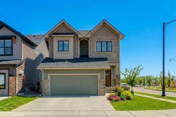 409 Montrose Green SE High River, AB T1V 0K7