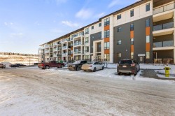 4215-15 Sage Meadows Landing NW Calgary, AB T3P 1E5