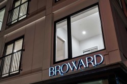 209-310 15 Avenue SW Calgary, AB T2R 1S9